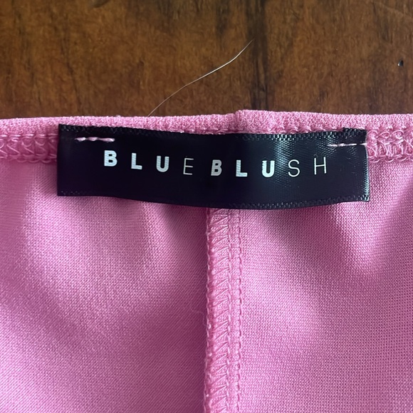 Mini Pink Bodycon dress - Picture 2 of 2